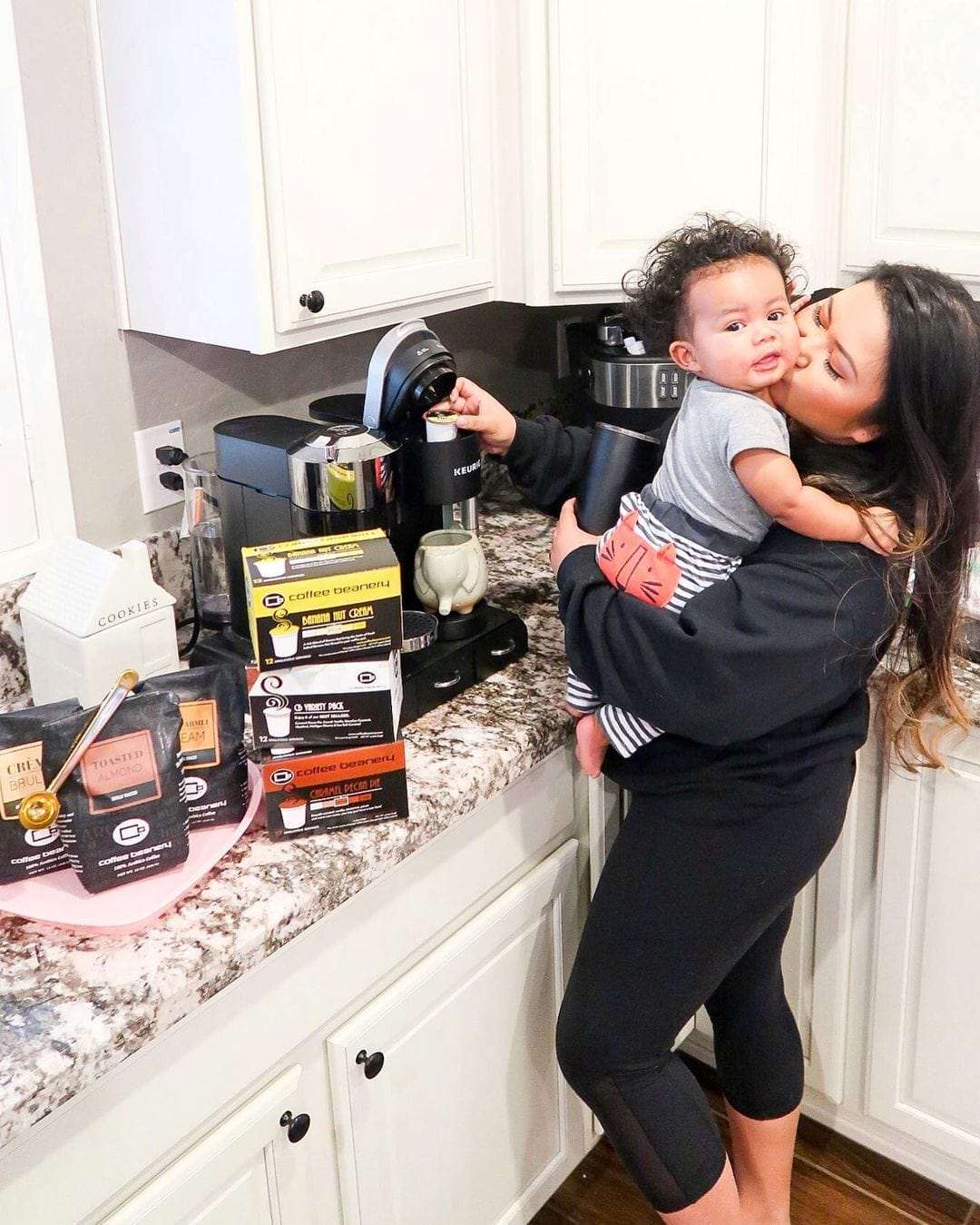 Caramel Pecan Pie Flavored Coffee Pods - Image 7