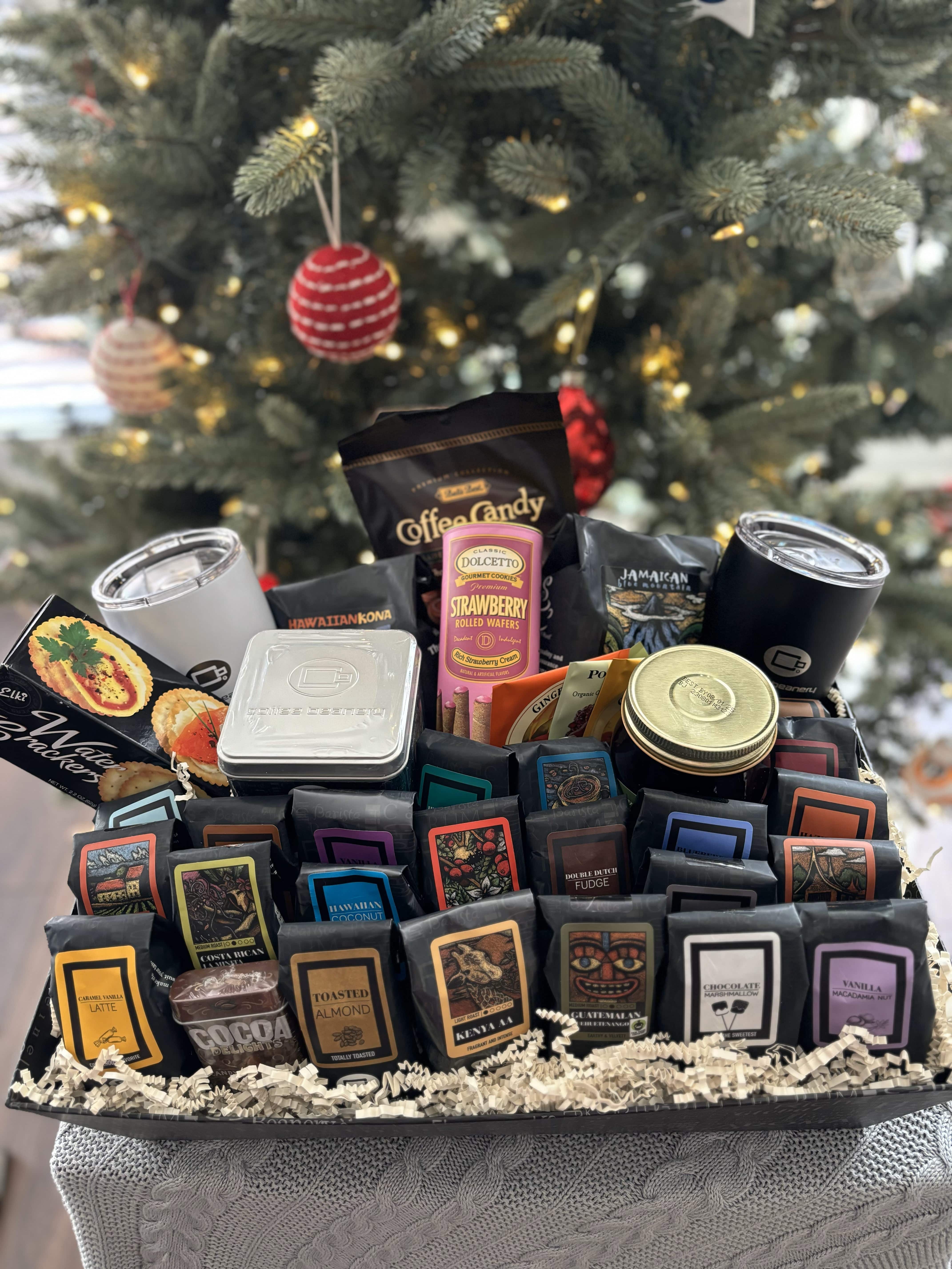 Coffee Beanery Premier Gift Basket - Image 3
