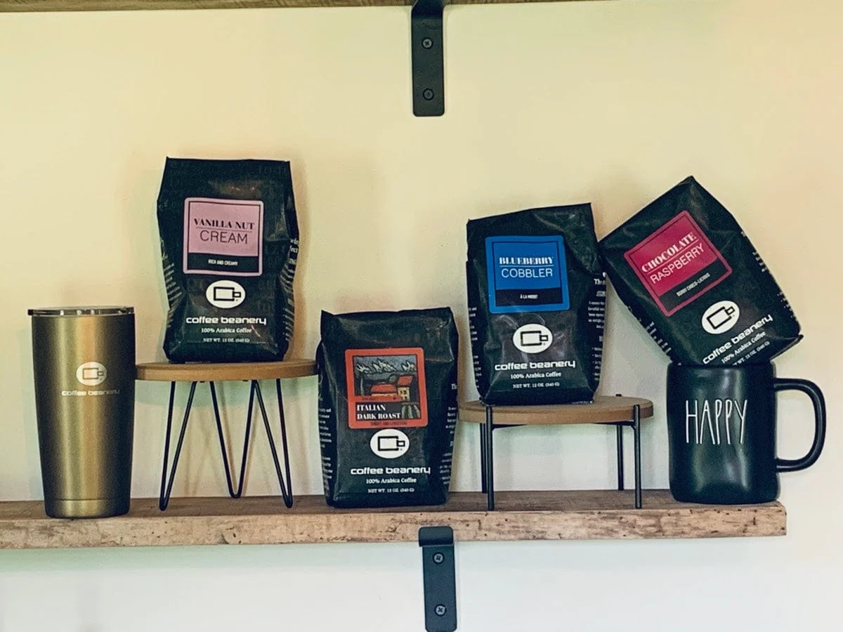 Vanilla Macadamia Nut Flavored Coffee - Image 13