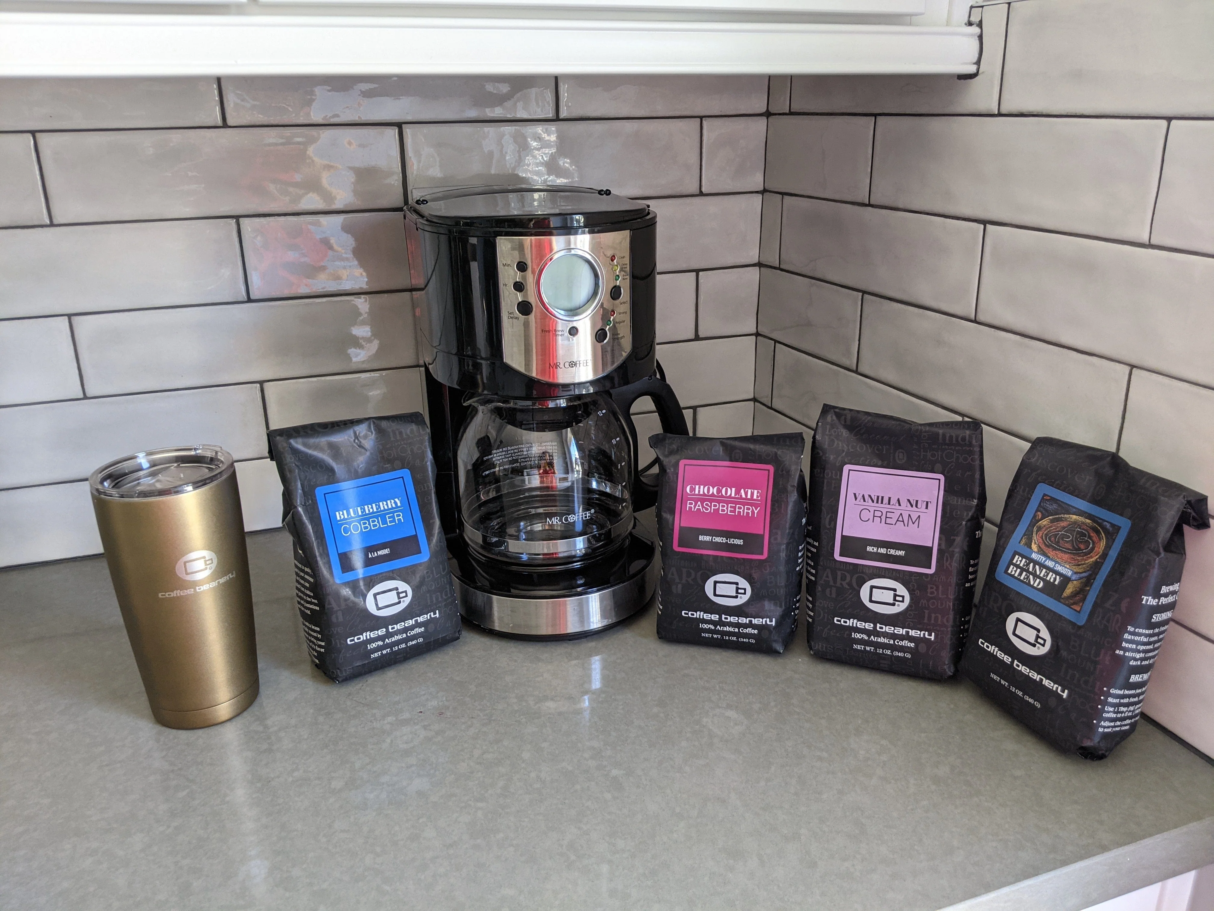 Vanilla Macadamia Nut Flavored Coffee - Image 17